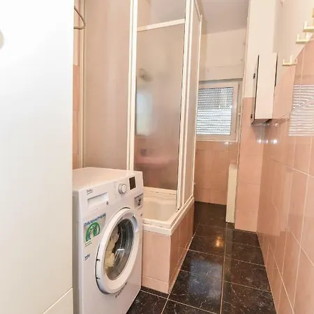 Apartman Zaratina Daire *