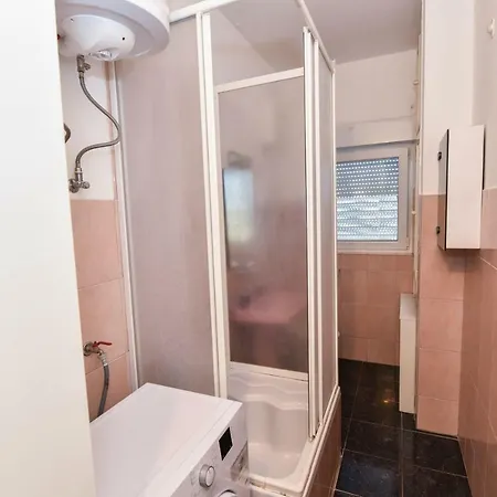 Apartman Zaratina