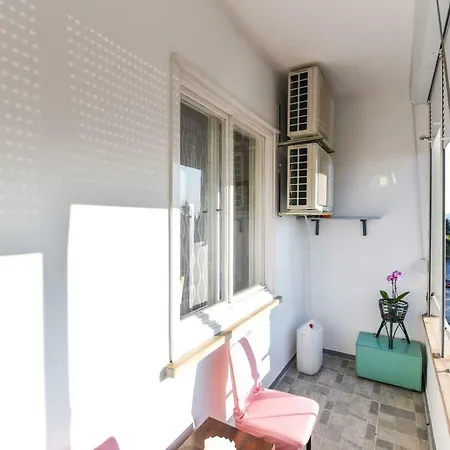 Daire Apartman Zaratina *